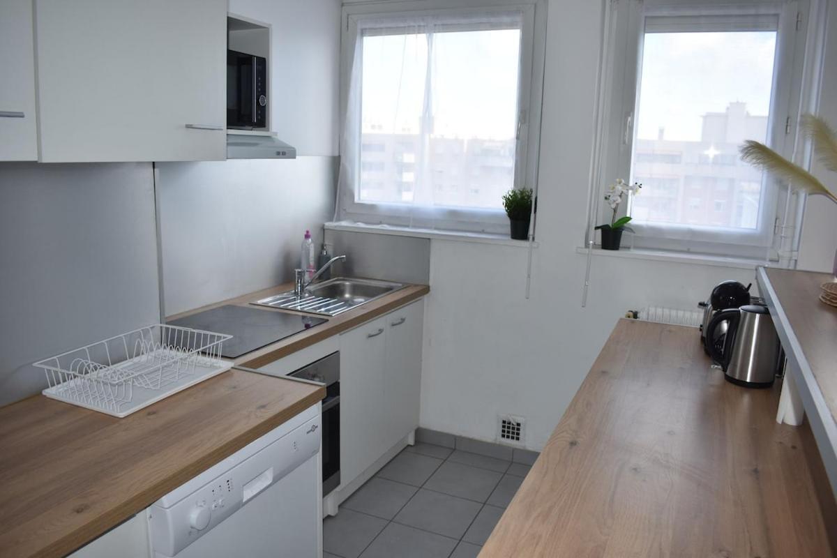 Appartement Lumineux 3 Chambres - Villeurbanne Gratte Ciel Extérieur photo
