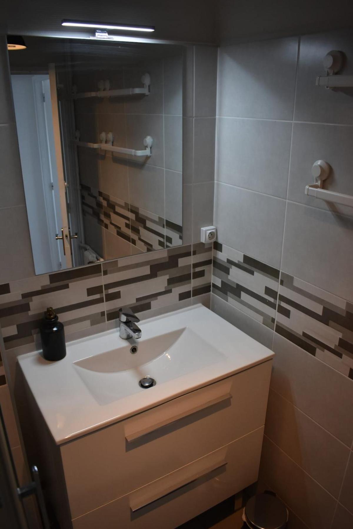 Appartement Lumineux 3 Chambres - Villeurbanne Gratte Ciel Extérieur photo