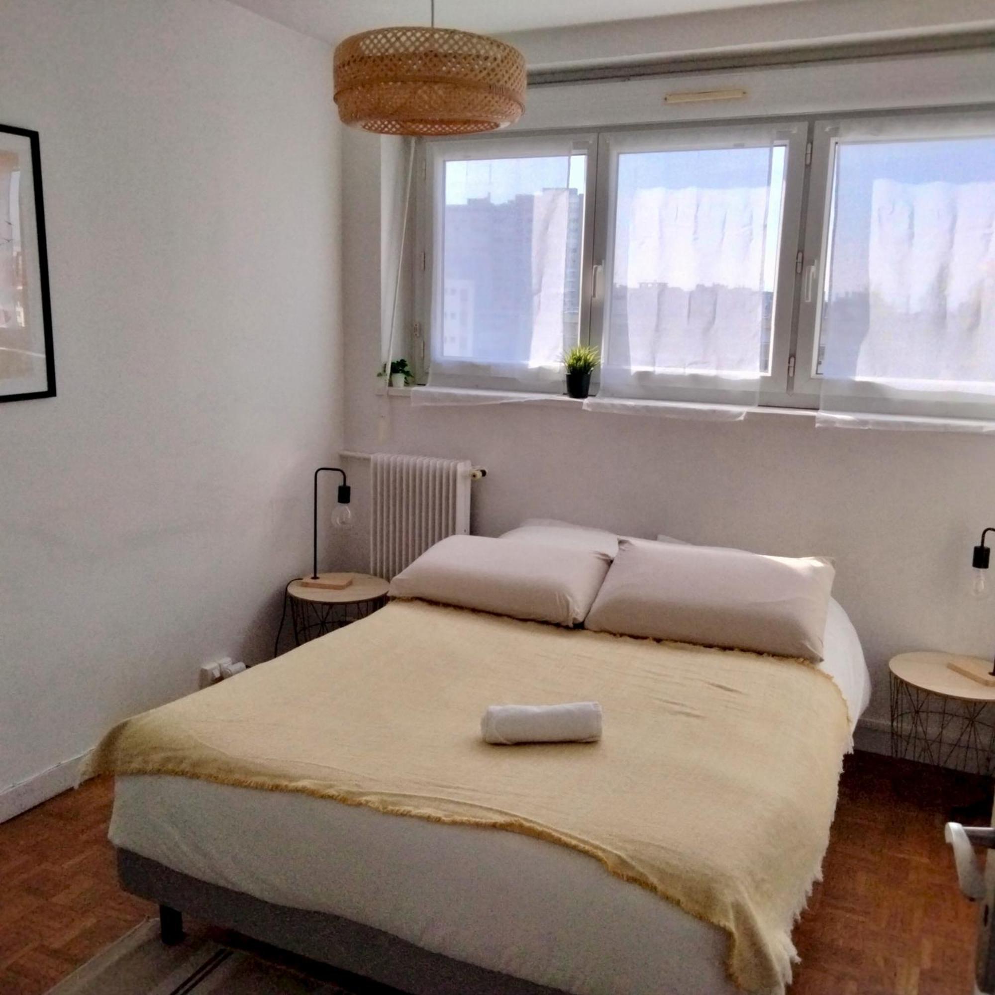 Appartement Lumineux 3 Chambres - Villeurbanne Gratte Ciel Extérieur photo